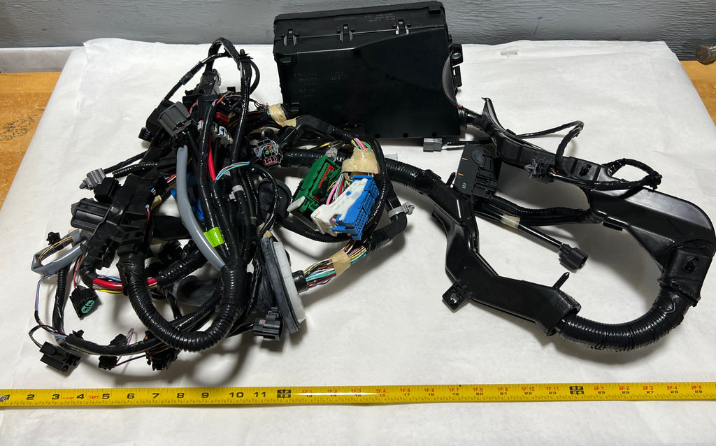 CL-0623-BR9G-67-010G-K2 2006 Mazda 3 Front Wiring Harness for Manual Trans See Notes BR9G-67-010G
