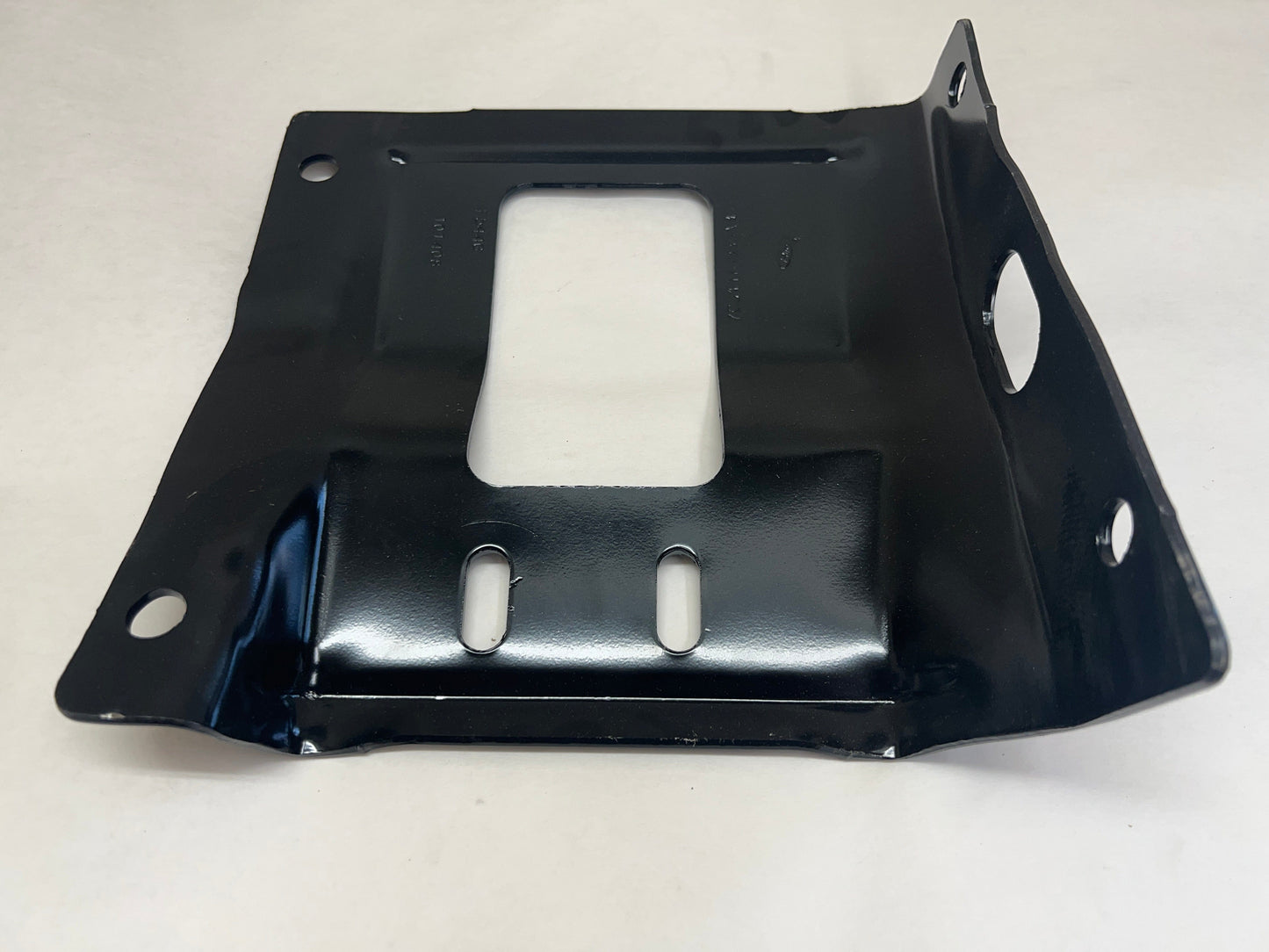 CL-0723-8C3Z-17B985-A-D20 2008-2010 For F-250 F-350 Driver Side Plate Bumper Mounting 8C3Z-17B985-A