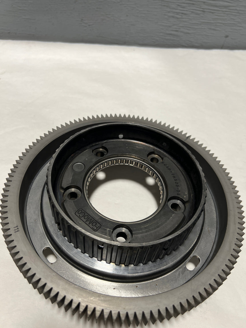 2008-2016 Ford F-250 F-350 Auto Trans Power Take Off Hub 5R110W HT 8C3Z-7H501-A