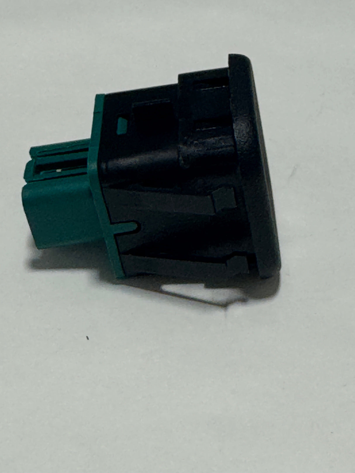 15860532 2008-2025 Savana /  Express Van Tow Haul Push Button Switch Genuine OEM