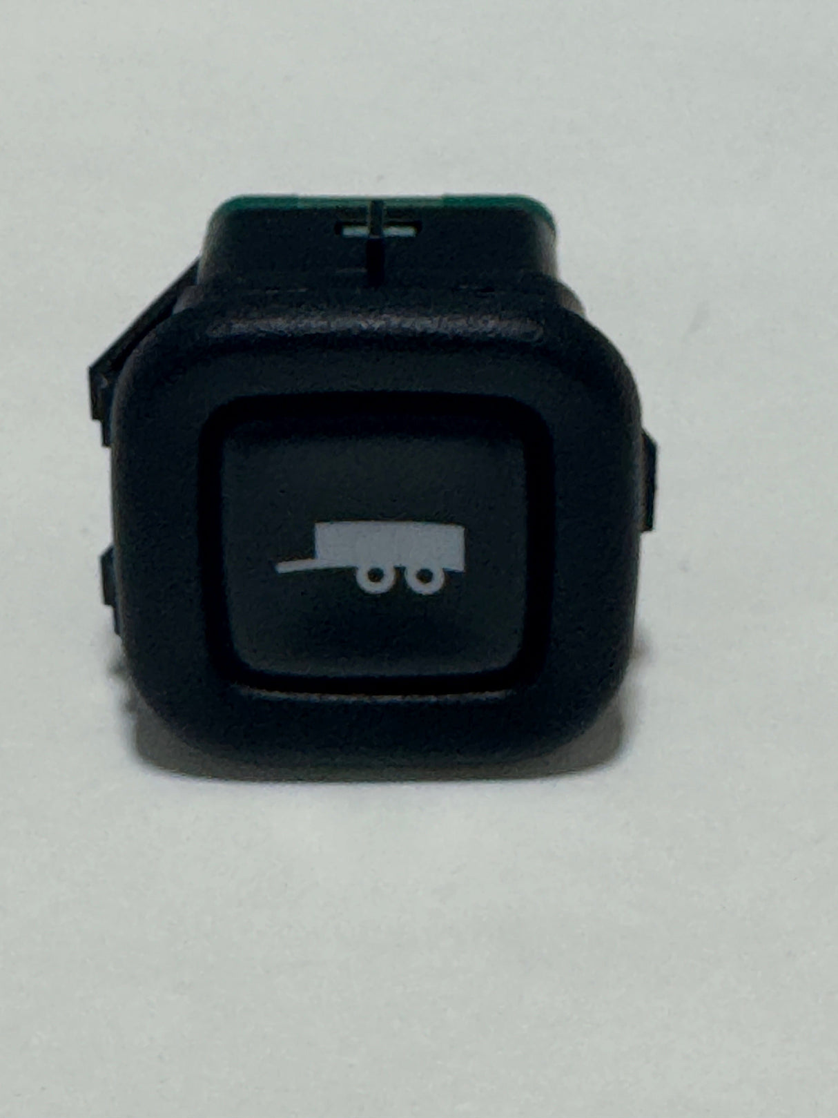 15860532 2008-2025 Savana /  Express Van Tow Haul Push Button Switch Genuine OEM