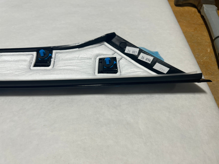 2009-2019 Ford Flex Passenger Side Windshield Pillar Reveal Molding Genuine OEM New