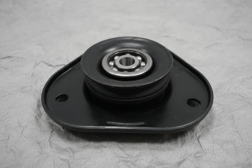 2009-2019 Toyota Corolla 2009-2013 Matrix Front Strut Mount Genuine OEM
