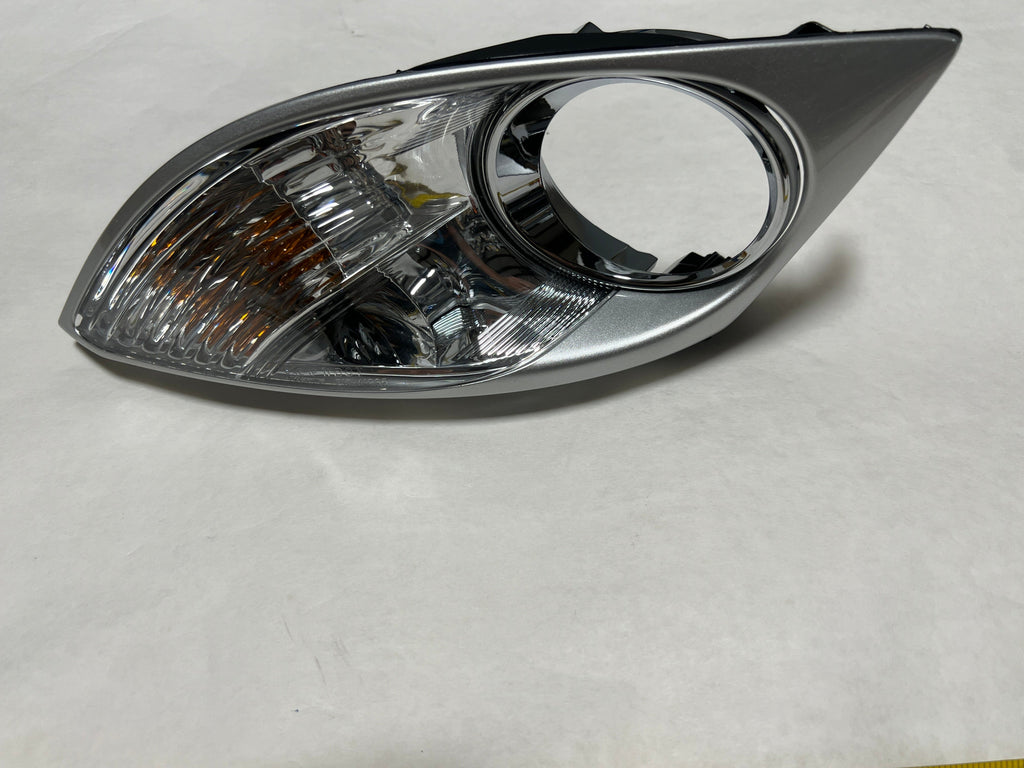 CL-0623-EH46-51-070-K2 2010-2012 Mazda CX-7 Driver Side Park / Turn Lamp For Fog Light Equipped EH46-51-070