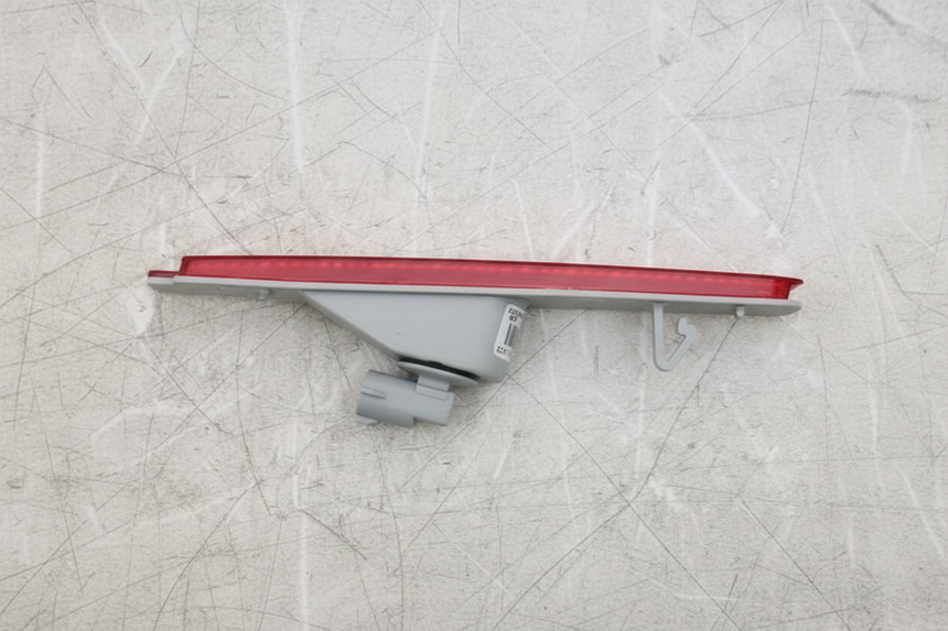 2010-2015 Chevrolet Camaro Passenger Side Rear Marker Lamp OEM