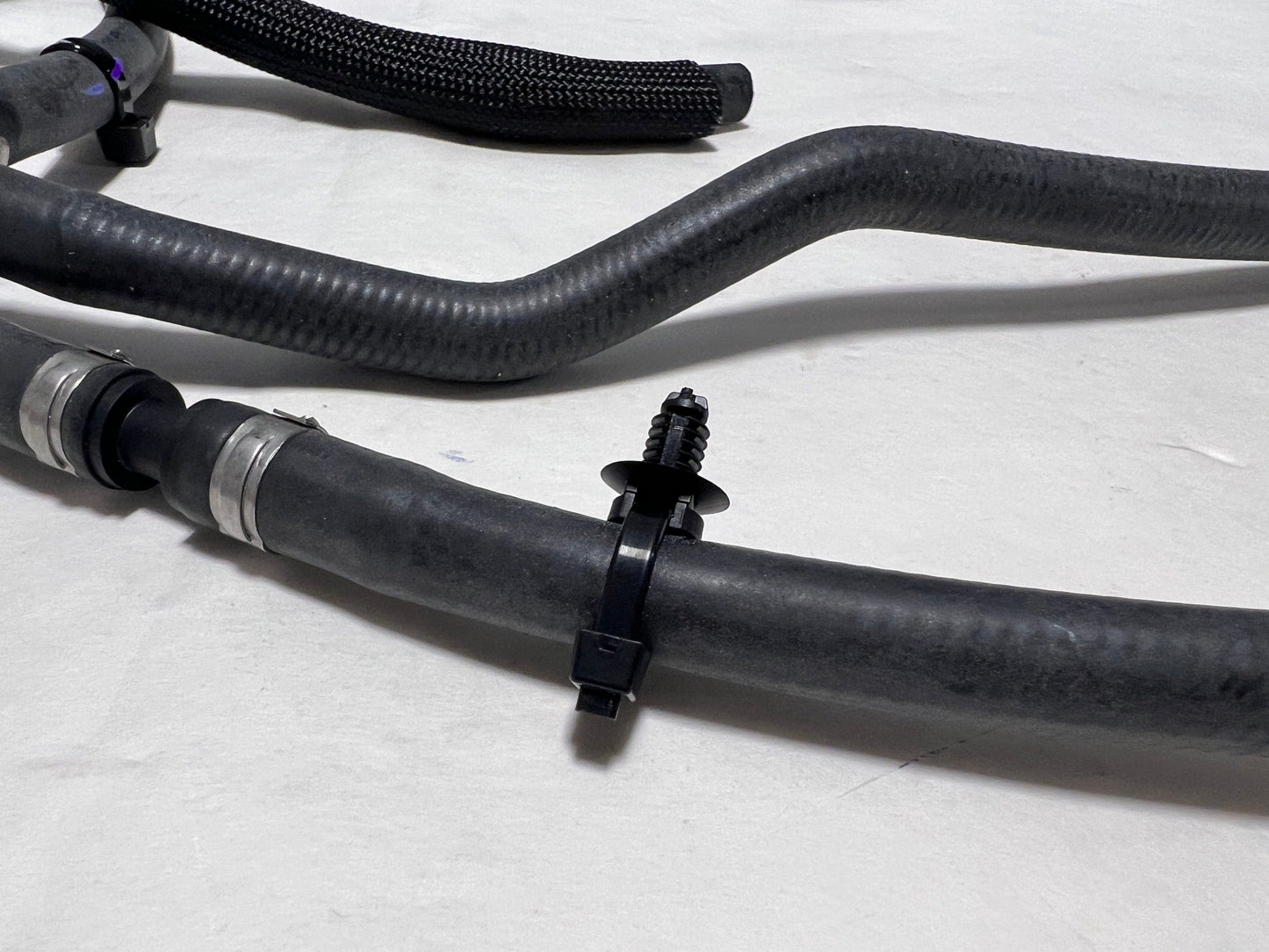 CL-0623-BC3Z-8075-H-H18 2011-2014 Ford F-250 F-350 6.7 Diesel Coolant Overflow Hose Genuine New