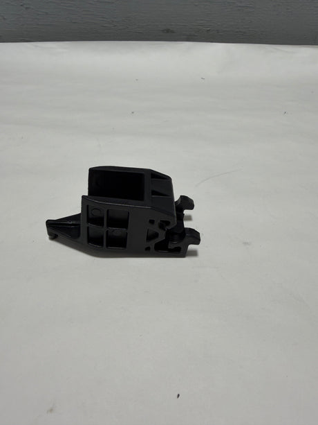 92191-2T100 2011-2015 Kia Optima OEM Non-Xenon Headlamp Mounting Clip (1)