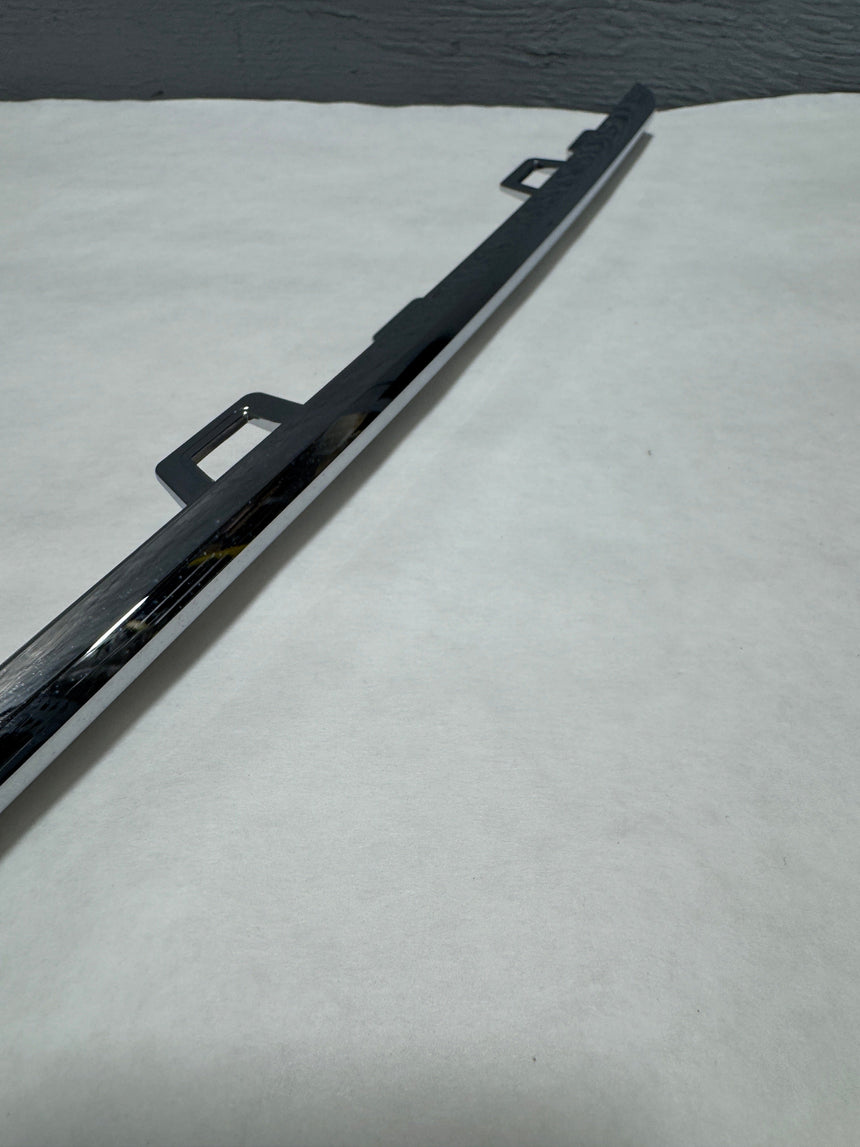 2011-2015 Lincoln MKX Chrome Front Bumper Lower Center Molding OEM