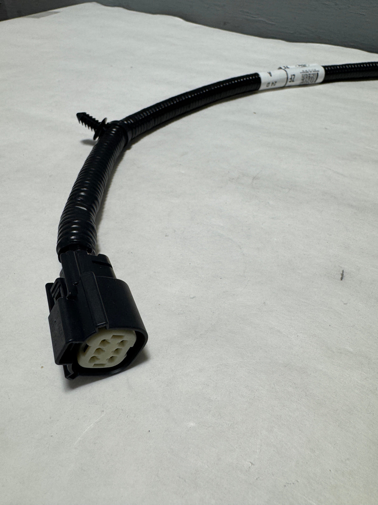 BU5Z-14A411-A 2011-2016 Ford F-250 F-350 6.2 Engine Cylinder Head Temp Knock Sensor Jumper Wiring OEM