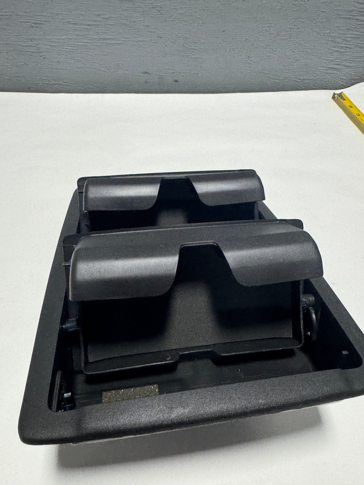 BC3Z-26519A70-CB-F9 2011-2016 Ford F-250 F-350 Crew Cab  Roof Console W/o Sunroof With Sliding Rear Window Black OEM