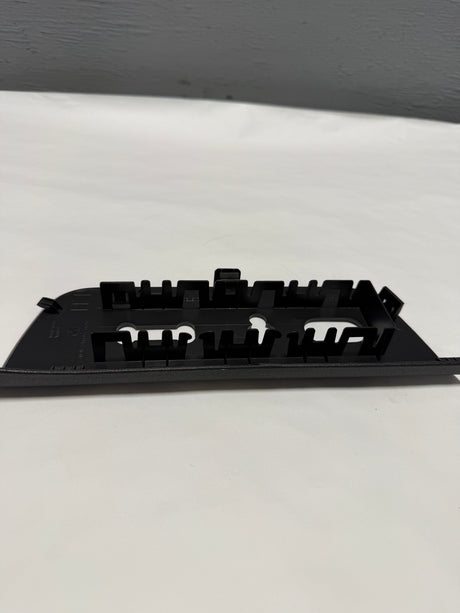 BC3Z-2563259-AA 2011-2016 Ford F-250 F-350 Driver Front Power Seat Side Shield Switch Cover does not fit king ranch models