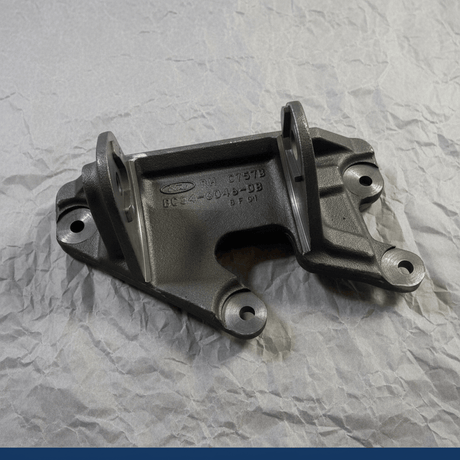 2011-2016 Ford F-250 F-350 Passenger Side Engine Mount Bracket 6.7L OEM