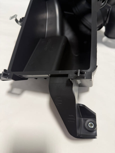 17244-RV0-S00 2011-2017 Honda Odyssey Air Cleaner Body Box Lower Housing Genuine OEM