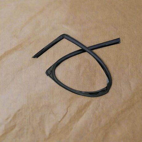 JB5Z-7821596-A 2011-2019 Ford Explorer Passenger Side Front Door Glass Run Channel OEM New