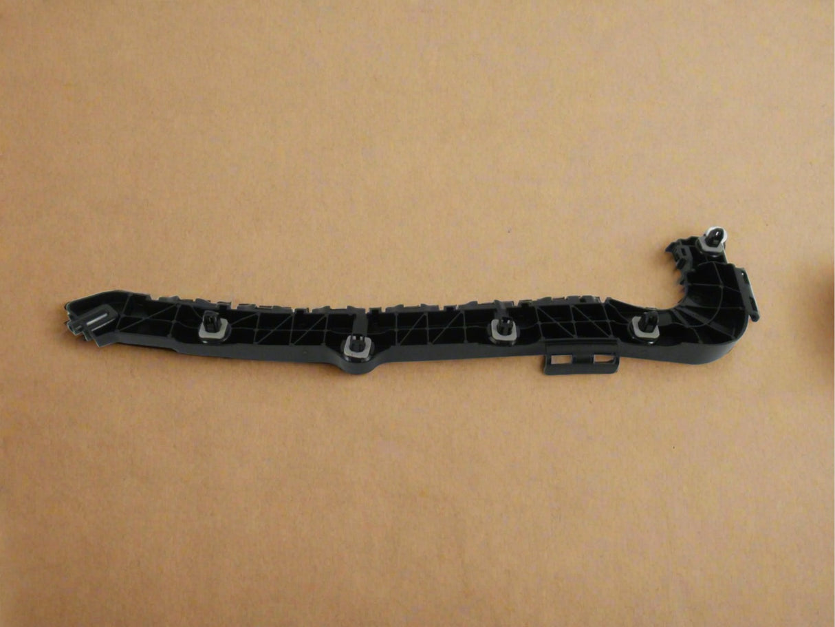 55079223AH 2011-2021 Jeep Grand Cherokee Driver Side Rear Bumper Bracket Side Retainer OEM