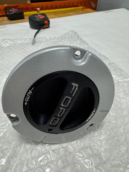 PC3Z-3B396-A 2011-2022 Ford F-250 F-350 (1)  OEM Front Automatic Locking Hub