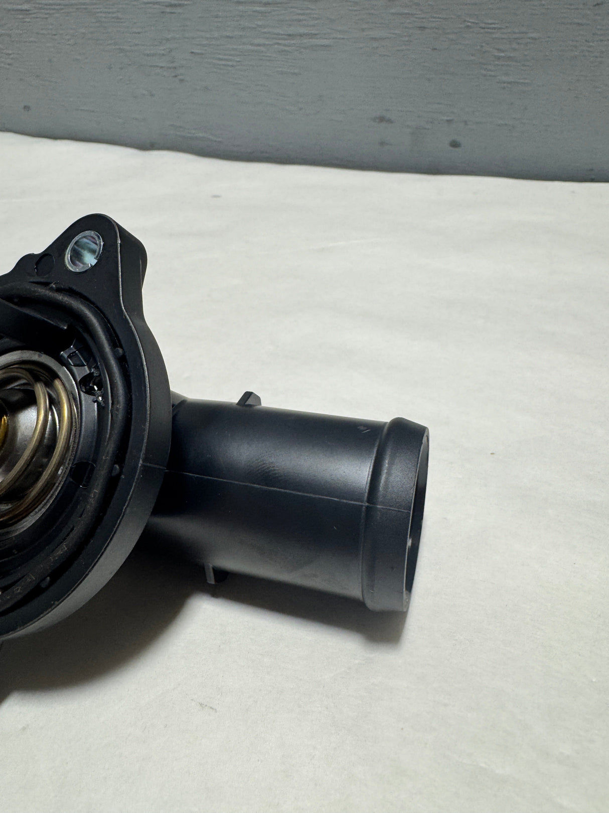 5184977AH 2011-2023 300 Charger Challenger 3.6 L V6 Engine Coolant Thermostat Housing OEM