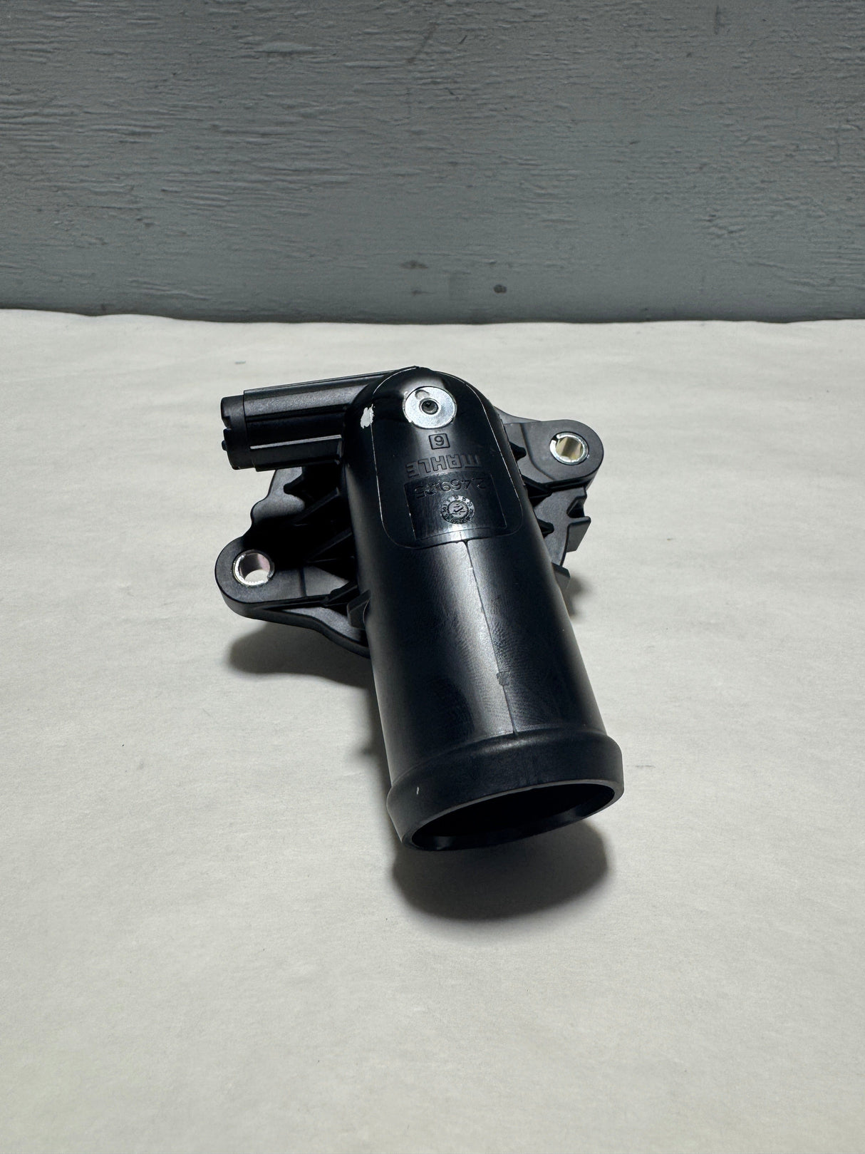 5184977AH 2011-2023 300 Charger Challenger 3.6 L V6 Engine Coolant Thermostat Housing OEM