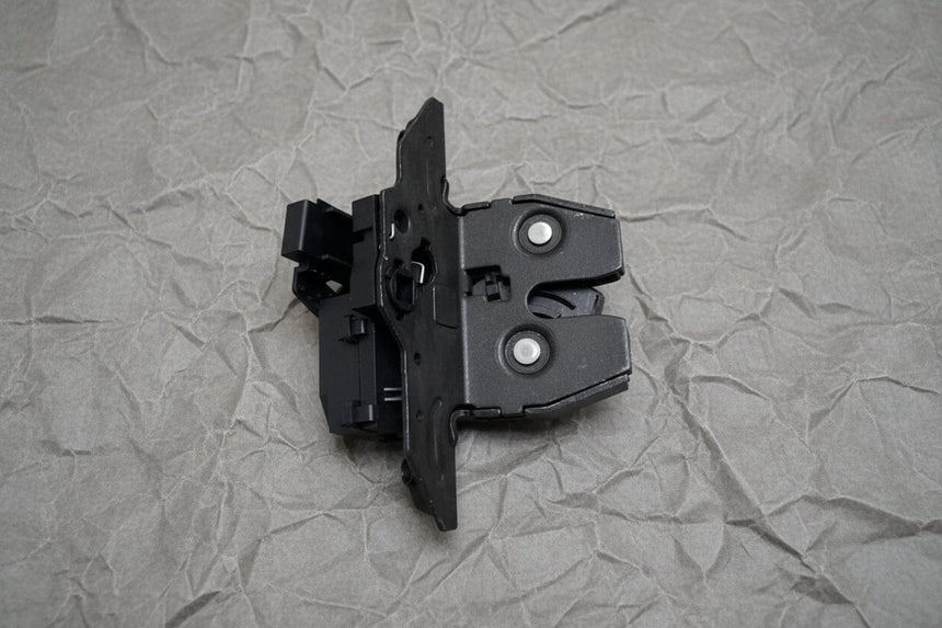 2011-2025 Chevrolet Equinox Blazer Traverse GMC Terrain Rear Liftgate Latch OEM