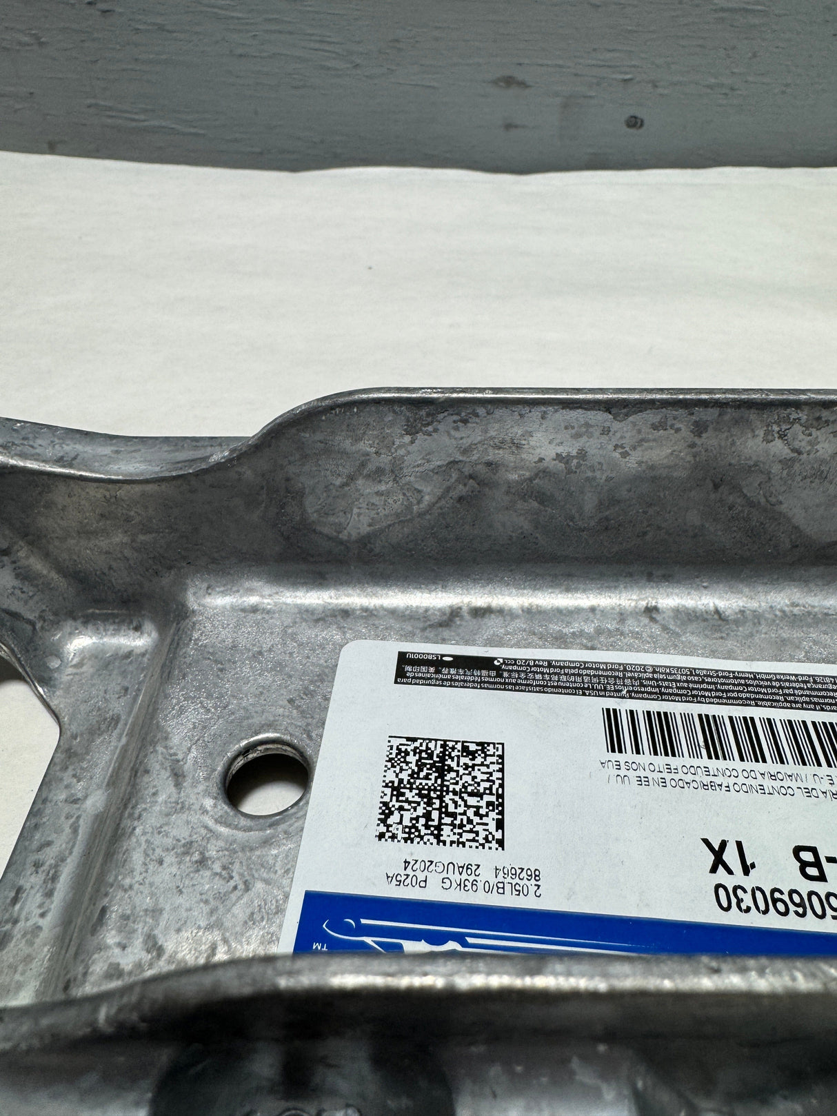 BR3Z-6A023-B 2011-2025 Ford Mustang 5.0 with 3160 Manual Transmission Support Bracket OEM