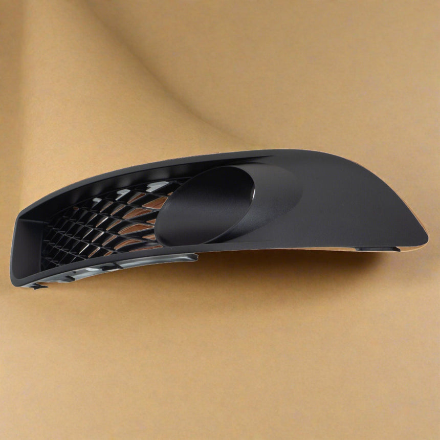2012-2016 Chevrolet Impala Front Passenger Side Bumper Fog Light Grille Bezel