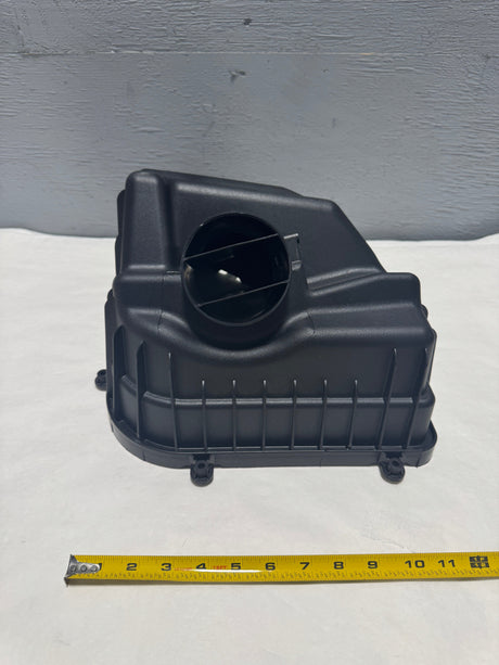 20913557 2012-2017 Enclave Traverse Acadia 3.6 Air Cleaner Housing Cover OEM