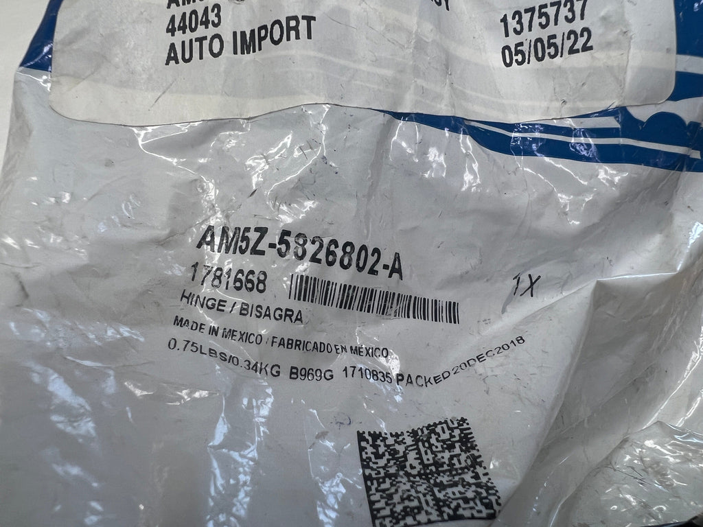 CL-0723-AM5Z-5826802-A-C27 2012-2018 Ford Focus RS Passenger Side Back Door Lower Hinge AM5Z-5826802-A