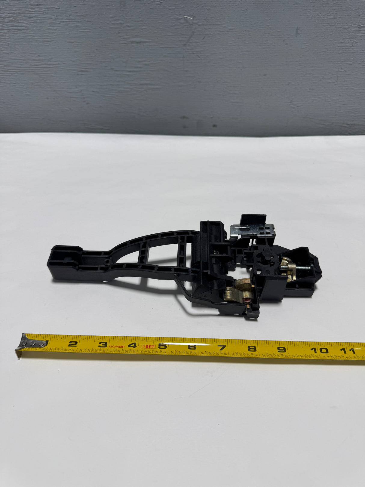 CM5Z-5826684-F 2012-2019 Ford Escape Passenger Front Door Handle Base - For Non Passive Entry and not for RS model.