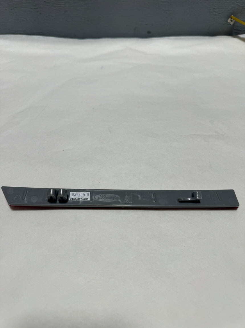 2013-2014 Ford Mustang Rear Bumper Passenger Side Red Reflector OEM