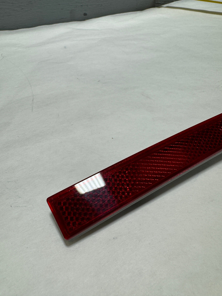 2013-2014 Ford Mustang Rear Bumper Passenger Side Red Reflector OEM