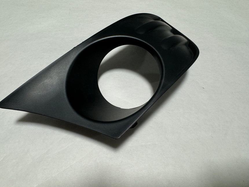 2013-2015 Acura ILX Passenger Side Front Fog Light Bezel Trim garnish OEM