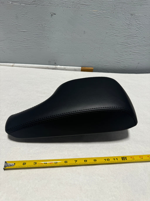 KA0M-64-450B-02 2013-2016 Mazda CX-5 Center Console Armrest Lid Lid Black Leather