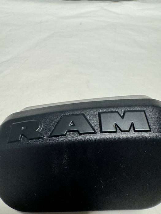 68193113AA 2013-2018 Dodge Ram  1500 2500 3500 Tubular Side Step End Cap Kit