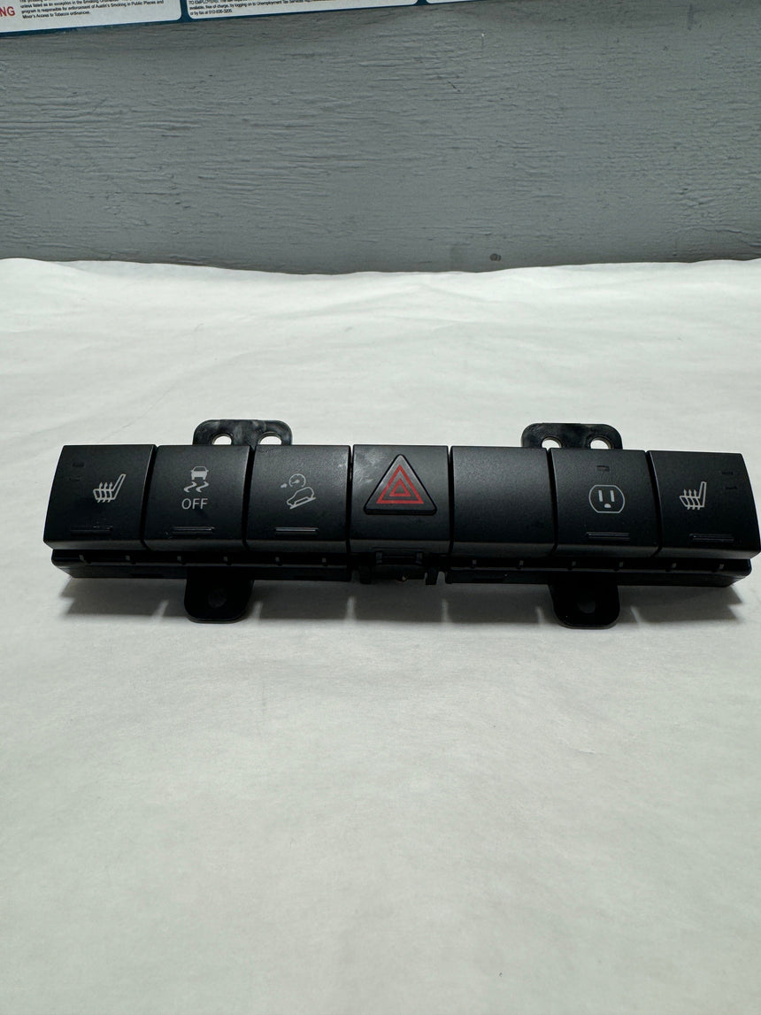 2013-2018 Jeep Wrangler JK Body Dash 5 Gang (button) Switch W 1 Blank OEM