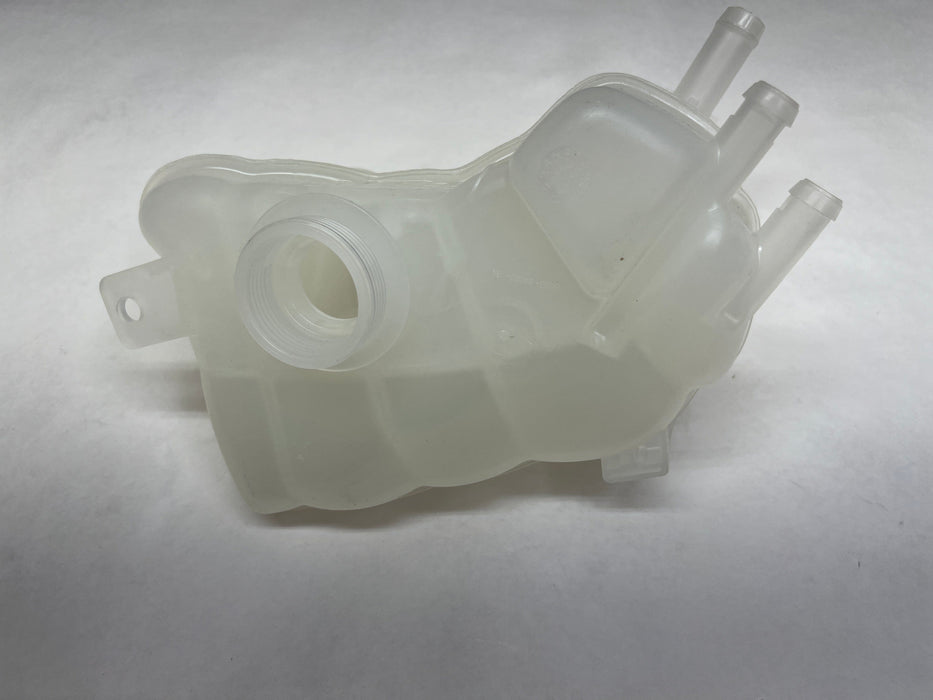 CL-0823-HG9Z-8A080-B-H14 2013-2020 Ford Fusion Energi Hybrid Coolant Reservoir Tank HG9Z-8A080-B