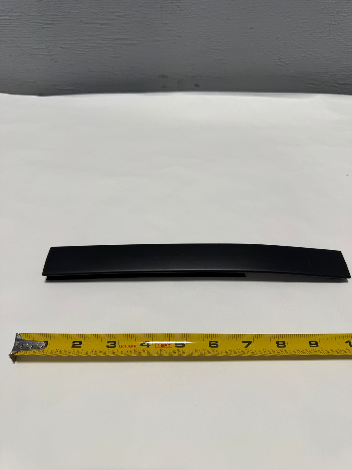 42577928 2013-2022 Buick Encore Driver Side Front Roof Joint Molding For Roof Rack Equipped Only