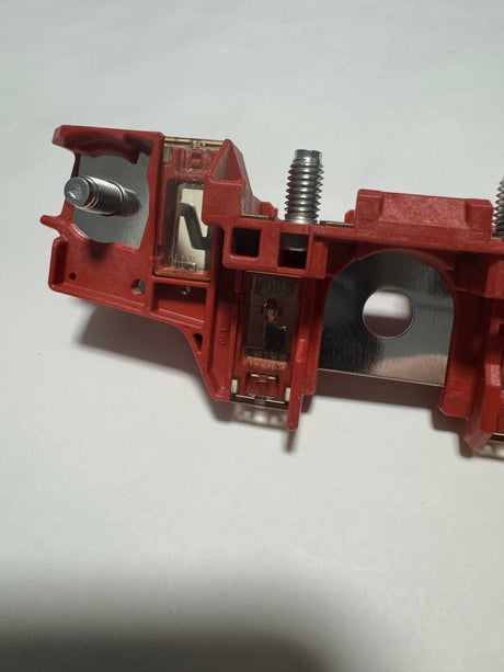 D07A-67-S99B 2013-2025 Mazda CX-5 2.5 Engine Battery Terminal Fuse Block W/o intelligent e-loop