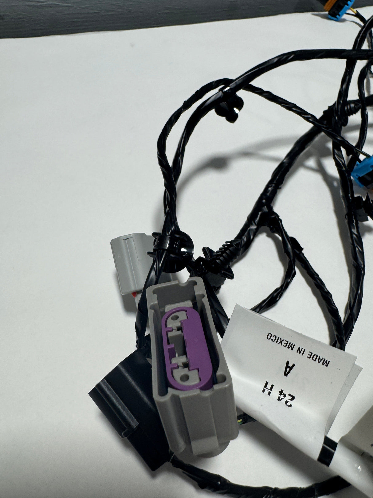 DV6Z-15K867-A 2014-2016 Ford Escape Parking Sensor Wiring Harness For Fog Light Non Auto Park Equipped