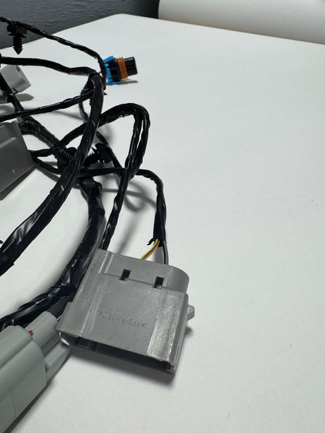 DV6Z-15K867-A 2014-2016 Ford Escape Parking Sensor Wiring Harness For Fog Light Non Auto Park Equipped