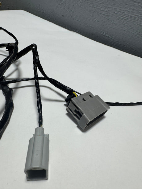 DV6Z-15K867-A 2014-2016 Ford Escape Parking Sensor Wiring Harness For Fog Light Non Auto Park Equipped