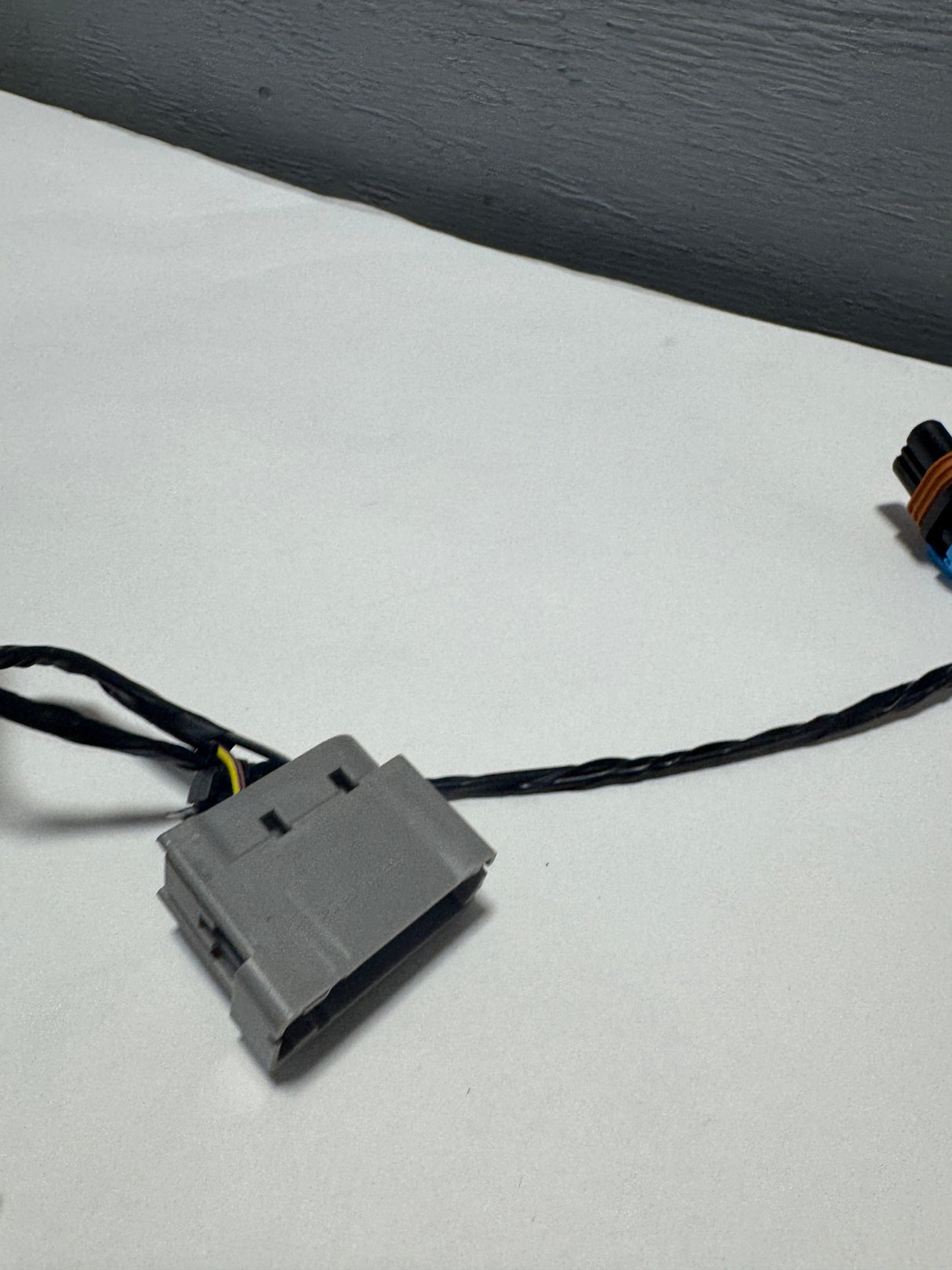 DV6Z-15K867-A 2014-2016 Ford Escape Parking Sensor Wiring Harness For Fog Light Non Auto Park Equipped