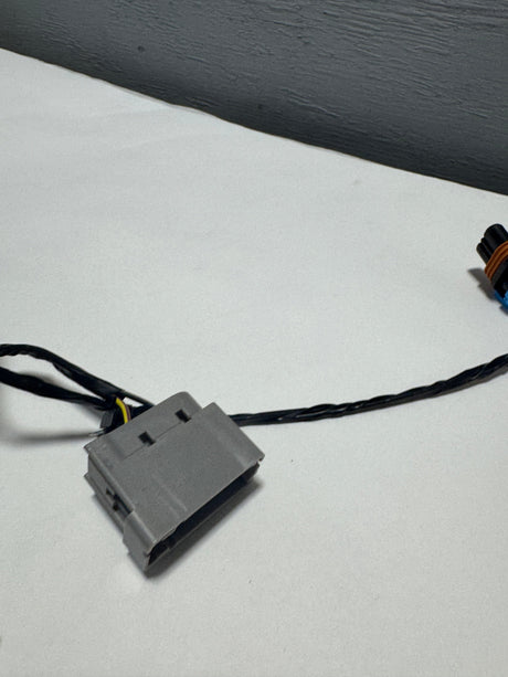 DV6Z-15K867-A 2014-2016 Ford Escape Parking Sensor Wiring Harness For Fog Light Non Auto Park Equipped