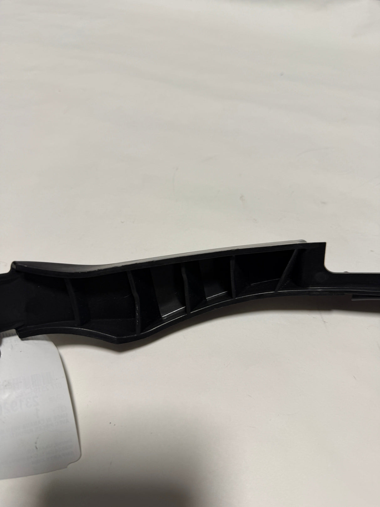 23192010 2014-2017 Buick Regal Passenger Side Front Bumper Cover Center Support OEM