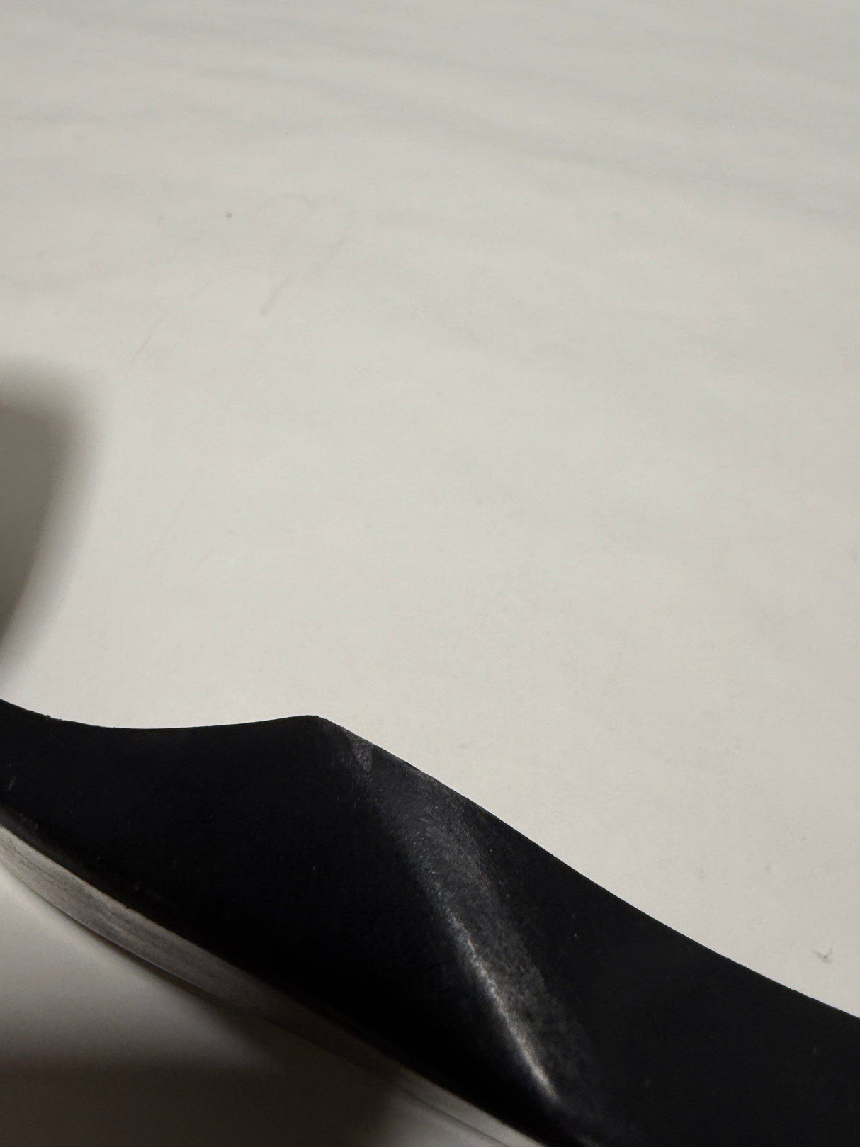 23192010 2014-2017 Buick Regal Passenger Side Front Bumper Cover Center Support OEM