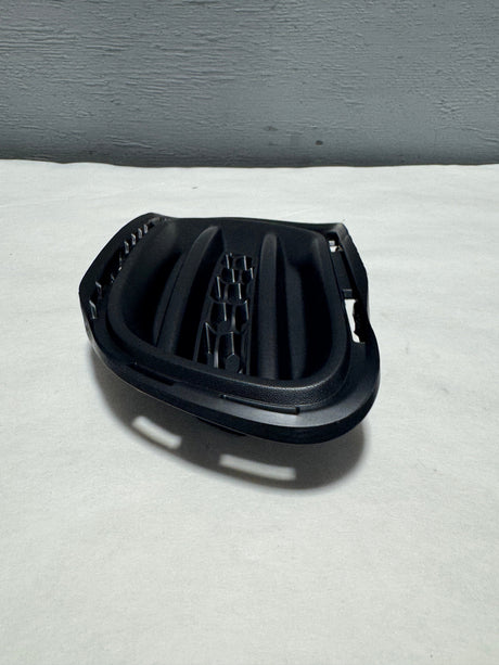 68203222AA 2014-2018 Jeep Cherokee Passenger Side Bumper Fog Light Delete Plug Cover