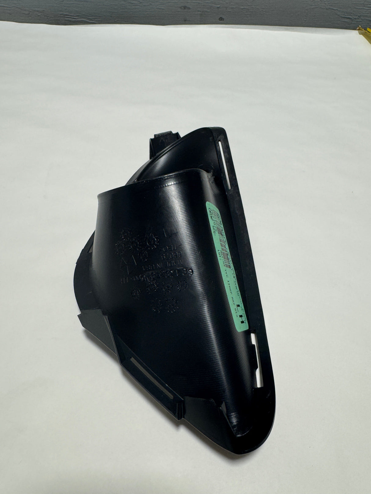 68138359AA 2014-2018 Jeep Cherokee Trailhawk Driver Side Fog Lamp Light Bezel OEM