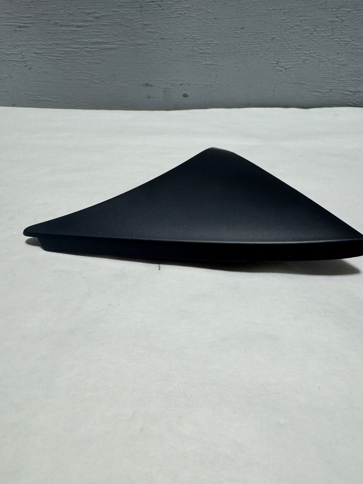 BJT6-51-9B0A 2014-2018 Mazda3 Passenger Side Rear Side Spoiler Oem New