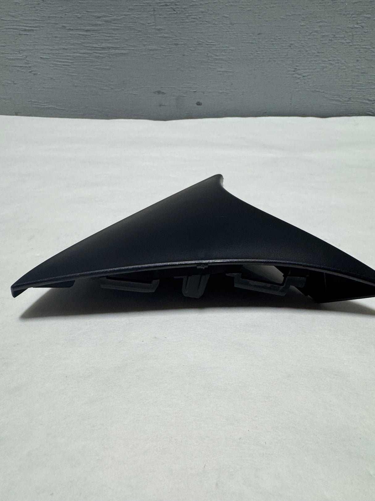 BJT6-51-9B0A 2014-2018 Mazda3 Passenger Side Rear Side Spoiler Oem New