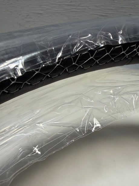 84483768 2014-2018 Silverado 1500 Black Heated Leather Steering Wheel Without Crash Alert