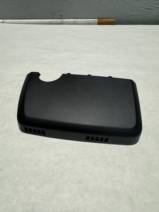 84315649 2014-2019 Impala Interior Windshield Rear View Mirror Lower Trim Cover For Camera Equipped